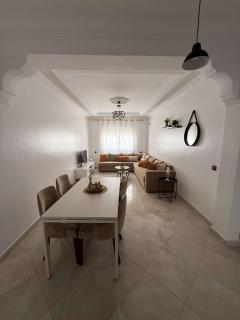 Appartement lumineux proche Grotte d Hercule Aéroport et Stade Achakar - 0