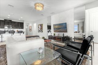 7 Bedroom 6 Bathroom Solara Resort 1644 Np - 3