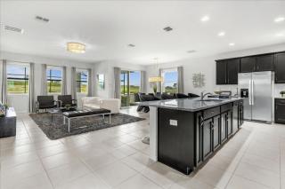 7 Bedroom 6 Bathroom Solara Resort 1644 Np - 2