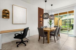 2 Bedrooms 25 Bathrooms Regal Oaks 2634 Cl - 3