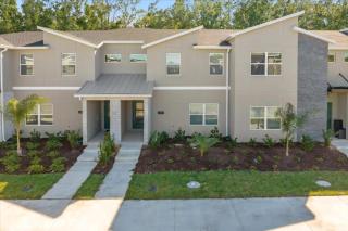 4 Bedrooms 3 Bathrooms Storey Lake 2393 Rt - 0