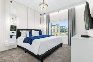 4 Bedrooms 3 Bathrooms Storey Lake 2393 Rt - 4