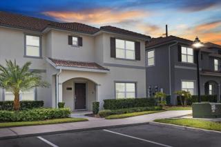 5 Bedroom 4 Bathroom Storey Lake 5007 Wa - 0