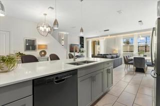 5 Bedroom 4 Bathroom Storey Lake 5007 Wa - 5