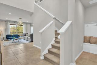 5 Bedrooms 4 Bathrooms Solterra 7291 Ol - 7