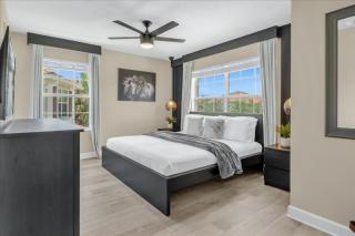 5 Bedrooms 4 Bathrooms Storey Lake 3149 Pp - 4