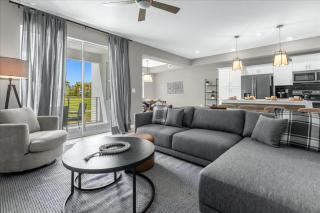 2 Bedrooms 2 Bathrooms Storey Lake 3150-103 Pc - 8