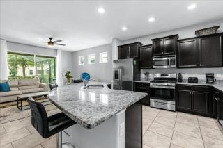 5 Bedrooms 4 Bathrooms Solterra 5357 Oa - 4