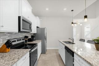 7 Bedroom 55 Bathswindsor Island 3979 La - Davenport - 3