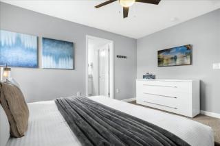 5 Bedrooms 4 Bathrooms Storey Lake 4813 Ll - 1