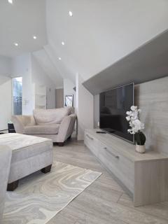 2-Bed Apartment Free Parking Fast WiFi Walk to Restaurants - 6