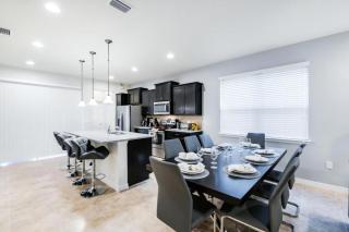 5 Bedrooms55 Bathroomswindsor Westside 1836Gd - 7