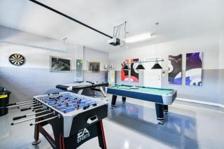 5 Bedrooms55 Bathroomswindsor Westside 1836Gd - 5