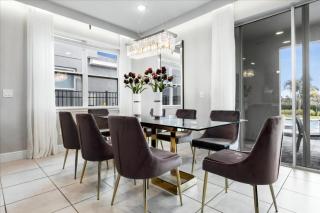 5 Bedrooms 4 Bathrooms Encore 7775 Wd - 6