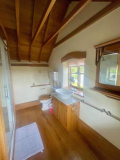 Cosy Cottage with Log Fire Near Hay-on-Wye - 2