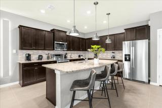 10 Bedroom 8 Bathroom Windsor Island 4205La - Davenport - 4