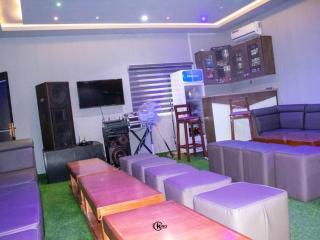 Royal Dean Hotels & Suites - 9