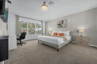 6 Bedrooms 3 Bathrooms Windsor Palms 8060Kp - 4