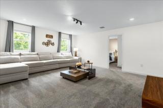 7 Bedroom 6 Bathroom Storey Lake 2871 Sc - 1