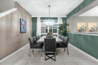 9 Bedroom 65 Bathoom Solara Resort 1828 Cv - 8