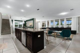 9 Bedroom 65 Bathoom Solara Resort 1828 Cv - 5