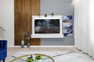 5 Bedroom 4 Bathroom Paradise Palms 8964 Cp - 8