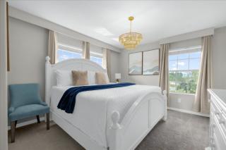 5 Bedrooms 4 Bathrooms Storey Lake 4899 Ct - 5