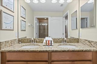 4 Bedrooms 3 Bathrooms Paradise Palms 8962 Cp - 2