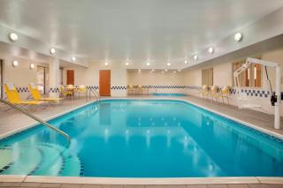 Fairfield Inn & Suites Fort Worth University Drive - 9