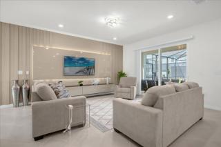 5 Bedrooms 4 Bathrooms Windsor Cay 1289 Er - 0