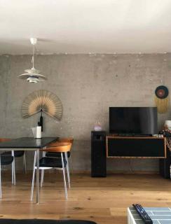 Heart Of Noerrebro With Private Balcony - 9