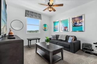 6 Bedrooms 5 Bathrooms Storey Lake 4234 Pd - 3