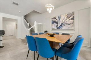 5 Bedrooms 45 Bathrooms Windsor Island 230Jw - 4