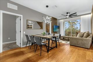 3 Bedrooms 2 Bathrooms Vista Cay 4024-203 Bd - 1