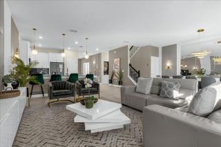 9 Bedrooms 5 Bathrooms Storey Lake 2874 Bd - 8