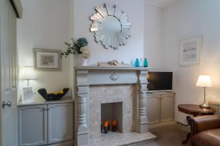 St Denys View with Free parking - 6