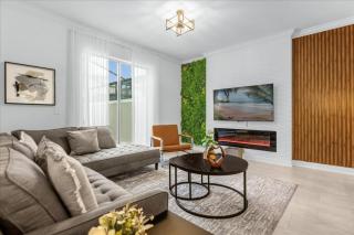 4 Bedrooms 3 Bathrooms Storey Lake 2408 Rt - 3