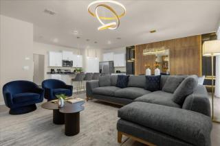 6 Bedroom 5 Bathrooms Solterra 7700 Ol - 0