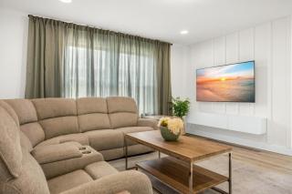 5 Bedrooms55 Bathroomswindsorwestside 8973 Rs - Kissimmee - 3