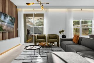 5 Bedrooms 4 Bathrooms Storey Lake 2533 Rt - 3