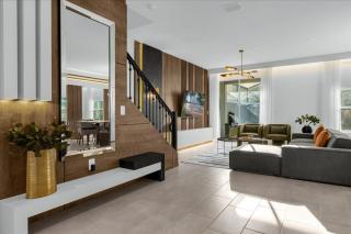 5 Bedrooms 4 Bathrooms Storey Lake 2533 Rt - 2