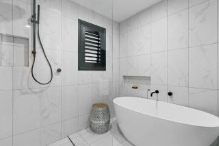 Modern Tranquility in the heart of Tanunda - 1