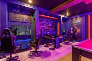 9 Bedroom 5 Bathroom Storey Lake 4564Tb - 1