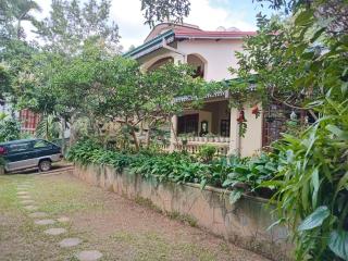 Hill Crest Mansion - 4