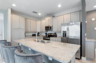 8 Bedrooms 7 Bathrooms Encore Resort 7590 Ma - 1