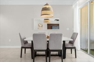 4 Bedrooms 3 Bathrooms Storey Lake 2621 Ss - 4