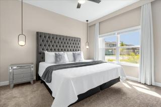 4 Bedrooms 3 Bathrooms Storey Lake 2621 Ss - 1