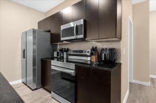 3 Bedrooms 3 Baths The Hub At Westside 3205Tt - 2