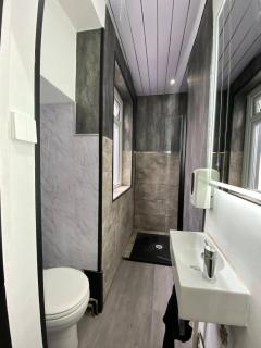 Cardiff Central Studio Sleeps 4 - 5