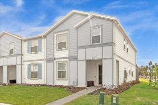 5 Bedrooms 45 Bathrooms W Island 4074 La - 0